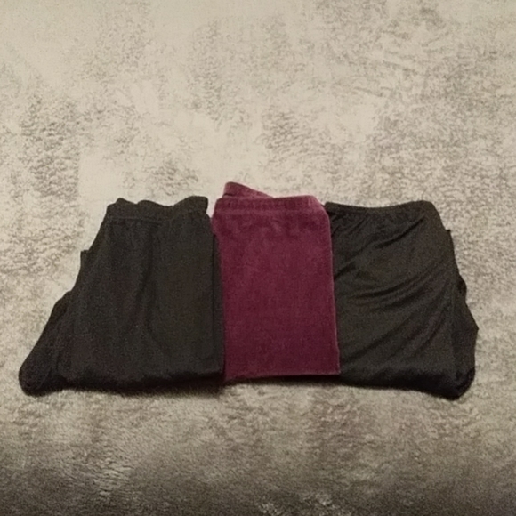 (3) Pair Of Leggings - Picture 6 of 6